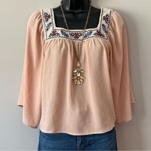 🔴EUC Anthropologie Flying Tomato Boho Embroidered Top -CREAM PEACH COLOR